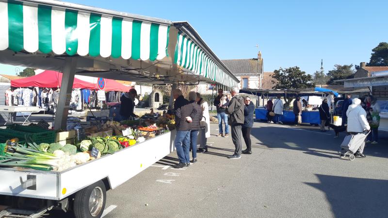 Reprise du marché de Saint-Michel
