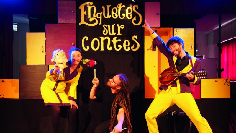 Enquête sur contes, spectacle enfants, par la Cie Les Arêtes du Biftek
