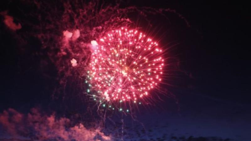 Fête nationale : défilé, feu d’artifice et grand concert  avec DJ Rich